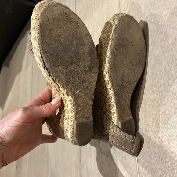 Stuart Weitzman wedges - Picture 5 of 10